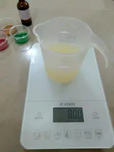 Weighing oils for Hanger Swirl Soap