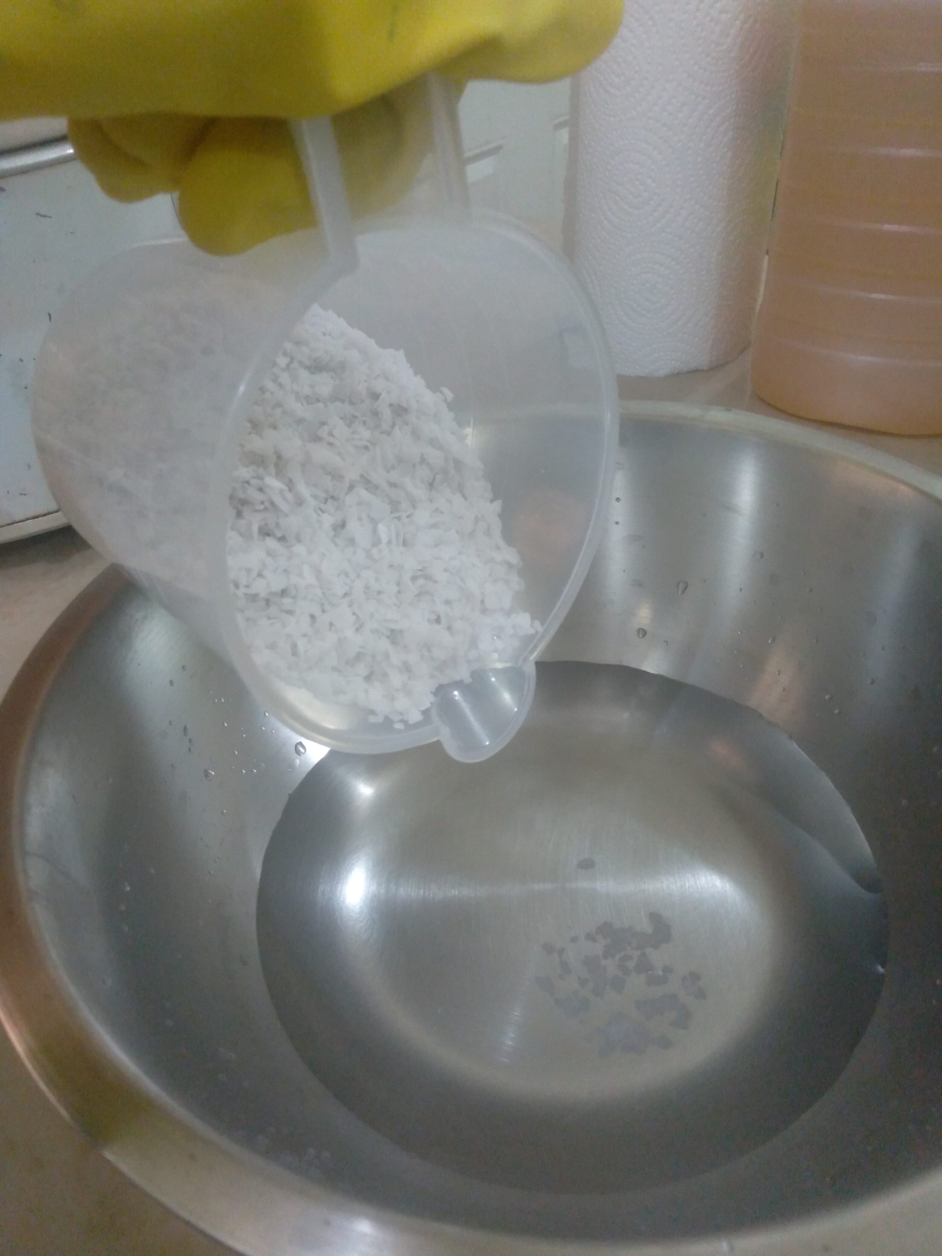 How to Make Liquid Soap at Home From Scratch