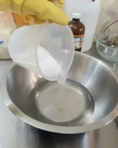 Adding Sodium Hydroxide to Water