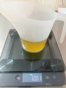 Measuring Olive Oil