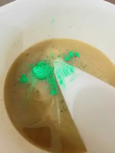 Adding Colourant to Soap